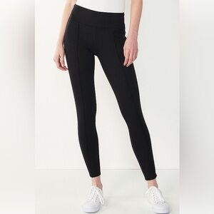 Avirate Black Seamed Ponte leggings